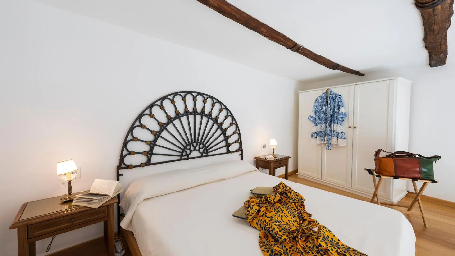 Residenza Luce Hotel Amalfi 2*,  Italy