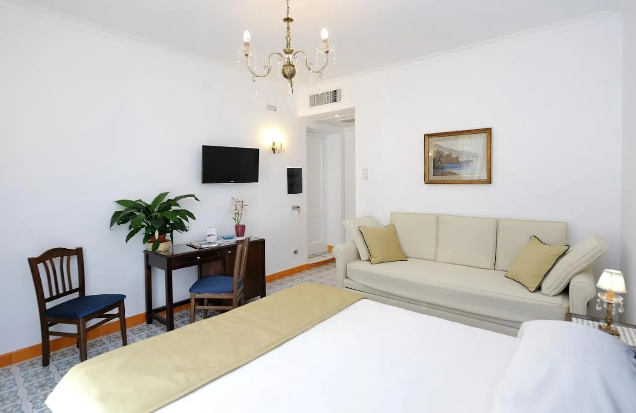 **  Residenza Luce Hotel Amalfi Italy