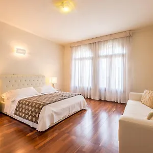 appartamento-masha.hotelinveneto.com/