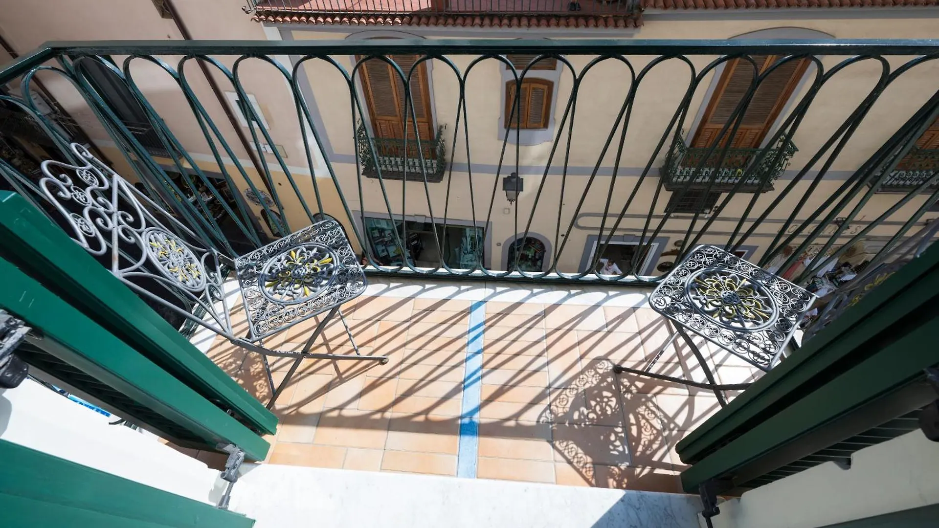 **  Hotel Residenza Luce Amalfi Italia