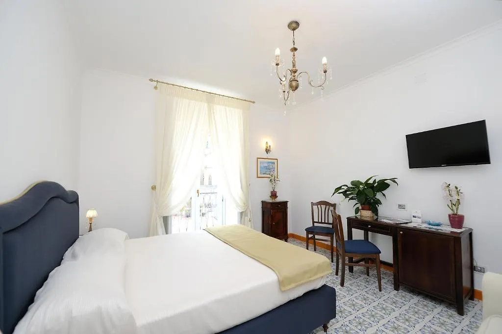 Residenza Luce Hotel Amalfi Italy